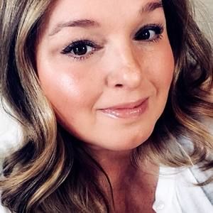 Meet your Posher, Liz